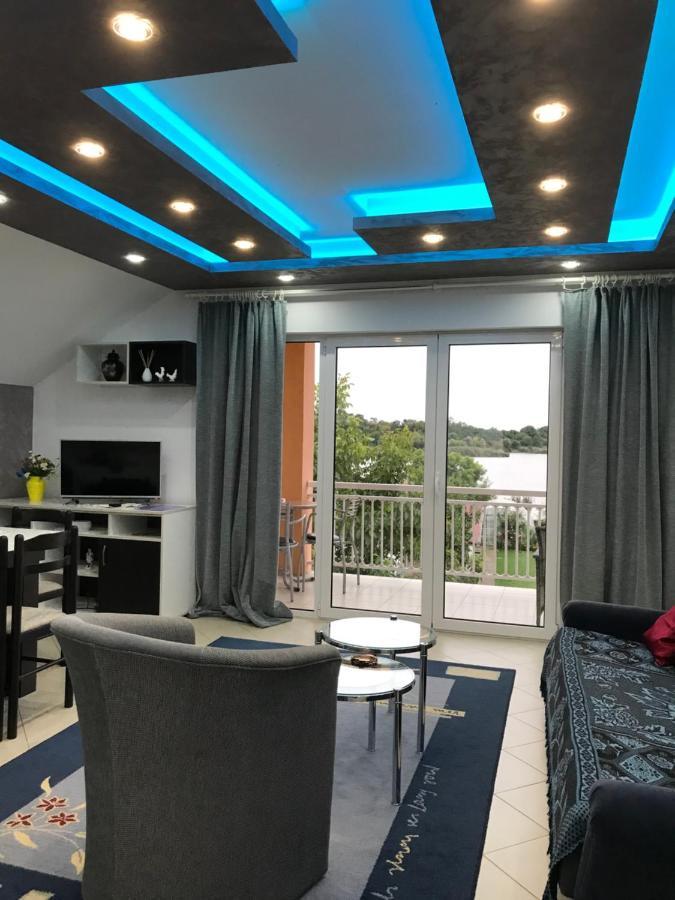 Guesthouse Rebel Deliblato Eksteriør bilde