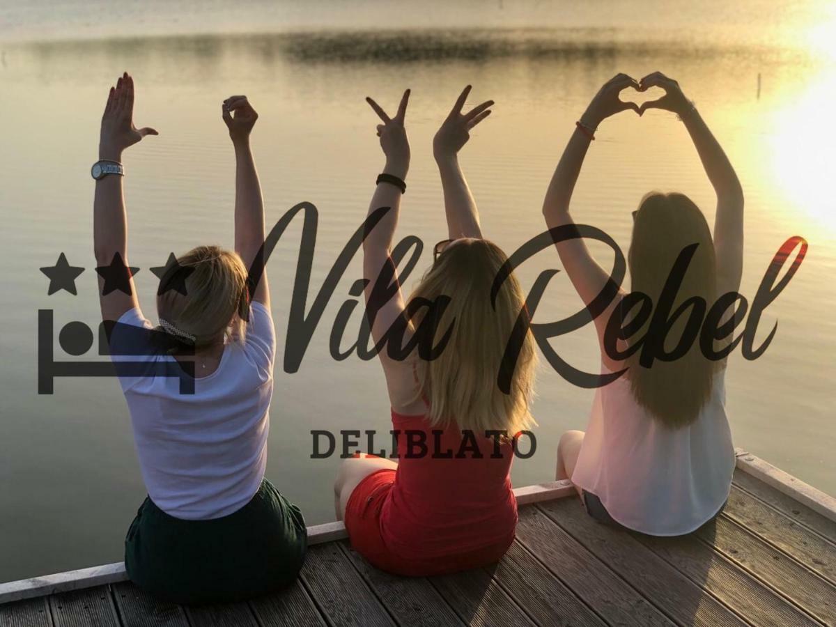 Guesthouse Rebel Deliblato Eksteriør bilde